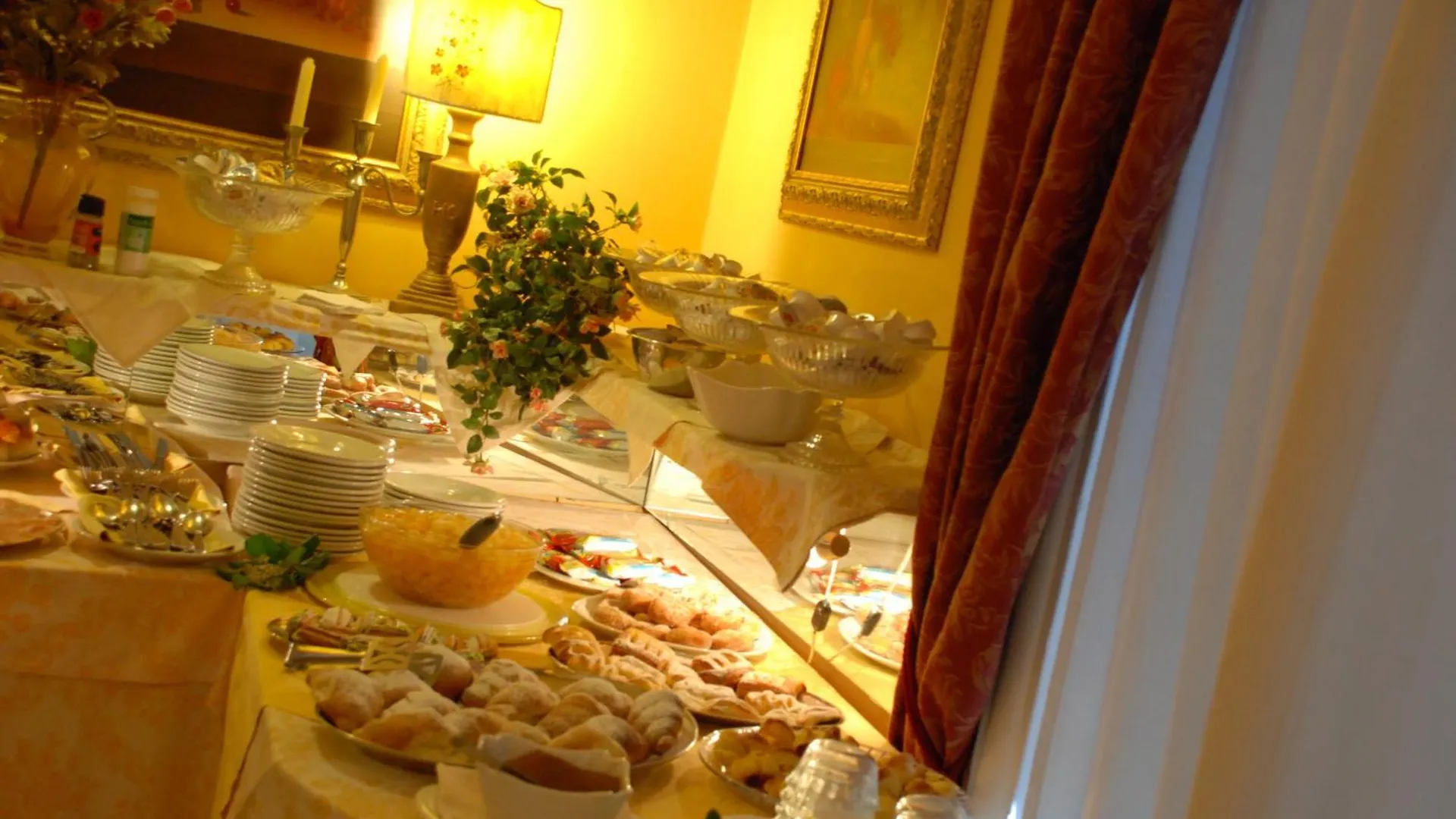 Hotel Del Centro Palermo Italy