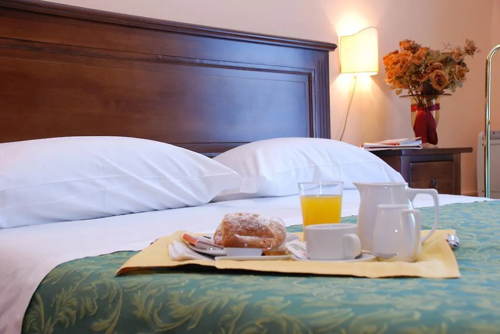 Hotel Del Centro Palermo 3*,  Italy