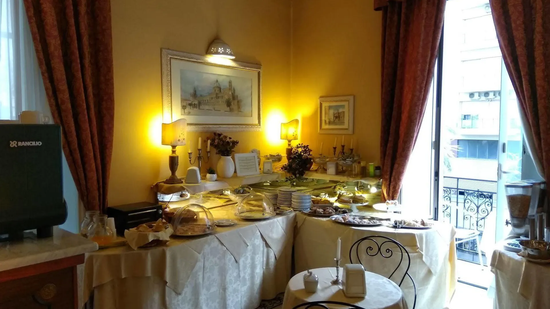 Hotel Del Centro Palermo 3*,